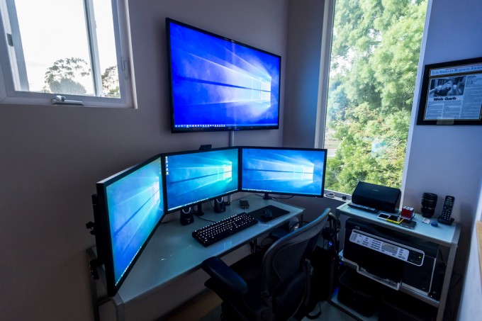 Essentials For Your PC Gaming Setup InfiniGEEK Essentials For Your PC Gaming Setup InfiniGEEK