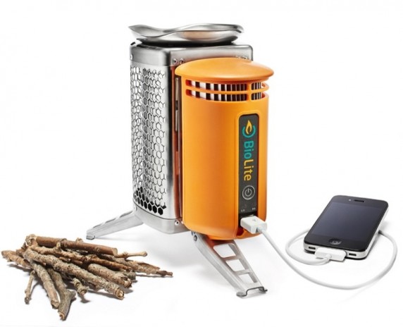 geeks-in-the-wild-essential-camping-gear-gadgets